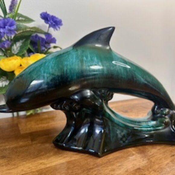 Blue Mountain Pottery Dolphin Figurine Green Drip Glaze Canadian Vintage Decor - Picture 2 of 4